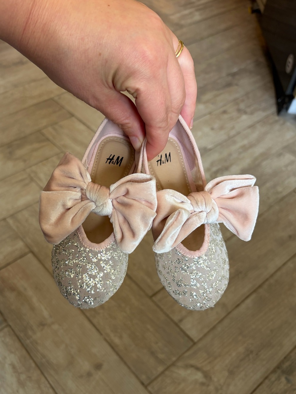 H&M Kids Glitter Ballet Flats with Pink Bow size 25
